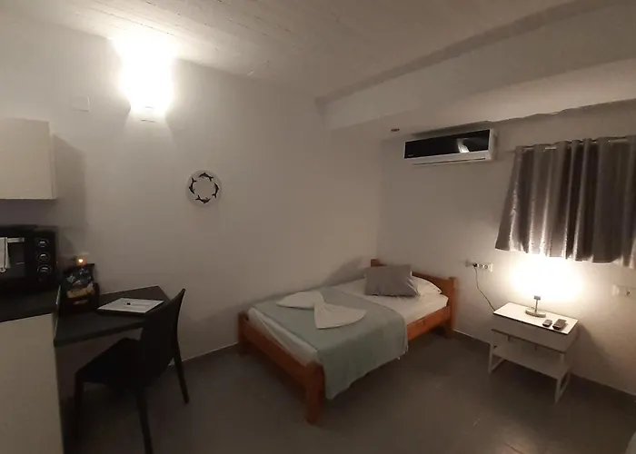 Apart Otel Delphini - For The Disabled Kéfalos