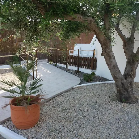 Hotel de apartamente Delphini - For The Disabled 4*