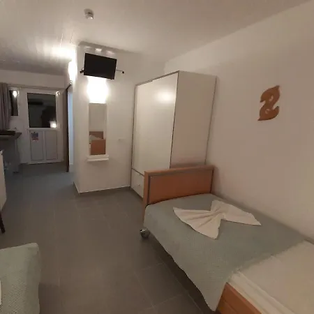 Delphini - For The Disabled 4* Kéfalos