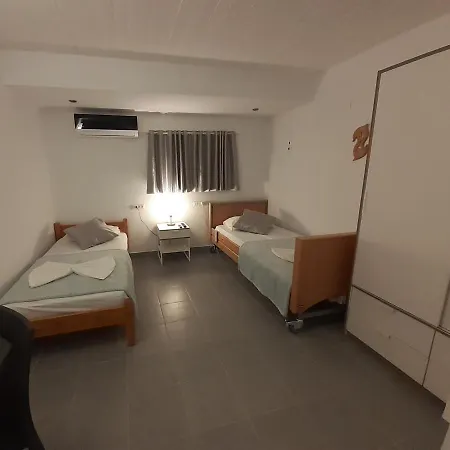 Delphini - For The Disabled Hotel apartamentowy