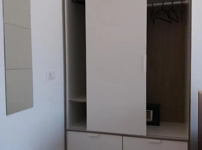 Delphini - For The Disabled Kefalos (Kos)