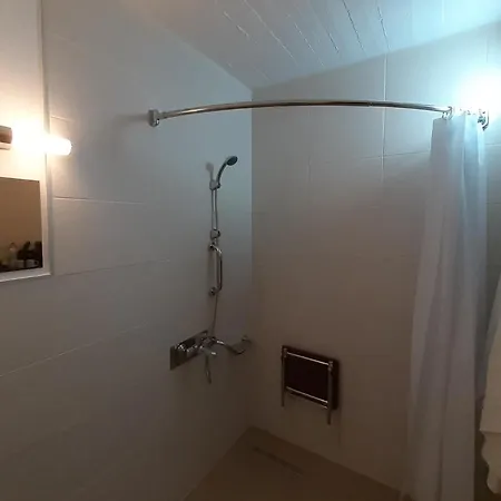 شقة فندقية Delphini - For The Disabled 4*