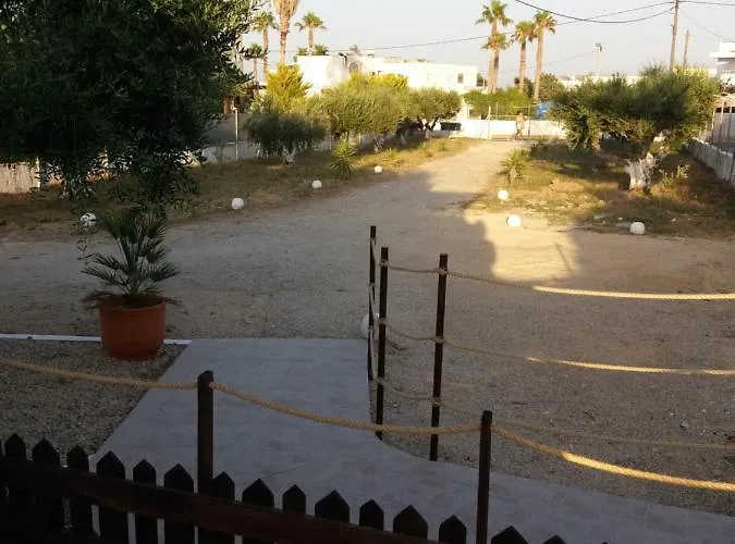 Delphini - For The Disabled 4*